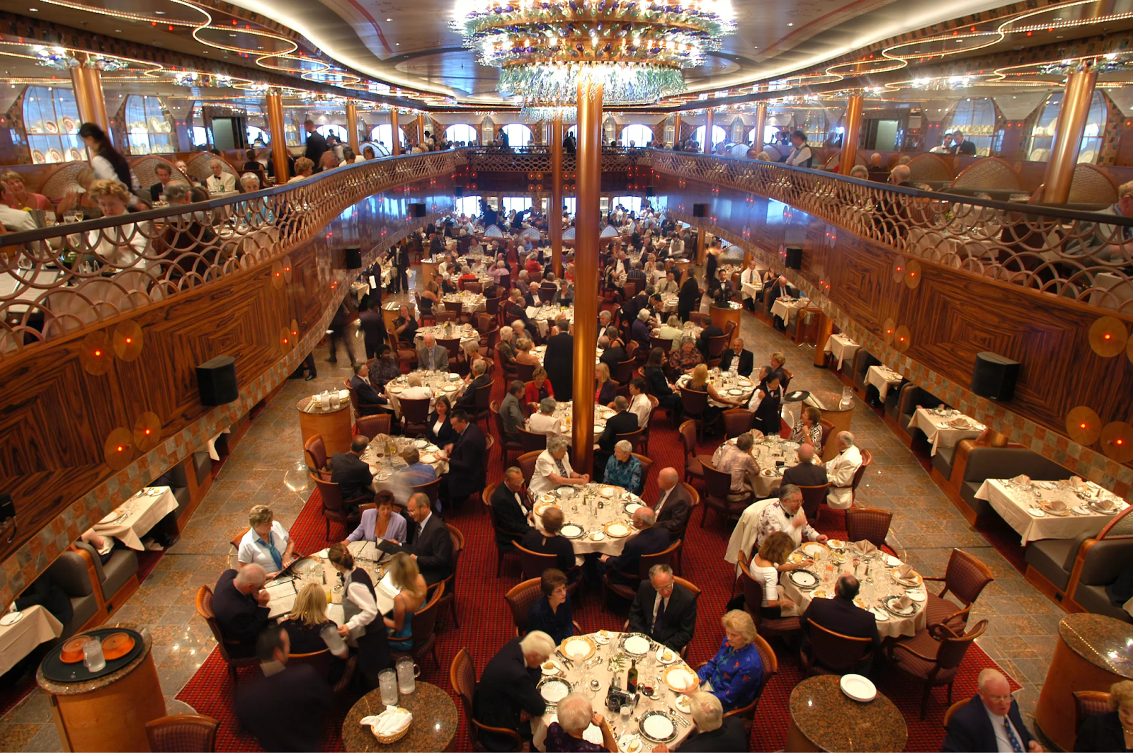 Picture showing the event of Captain’s Dinner on Carnival Cruise